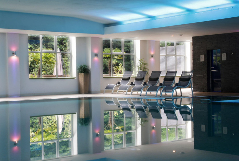 Titanic Spa Tests the Waters with Underwater Meditation