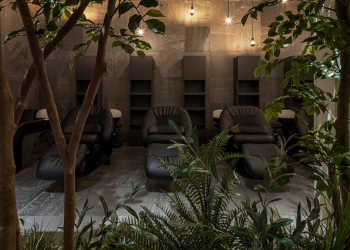 Experience the Original Japanese Head Spa and revitalise your hair, scalp, body and mind