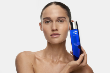 iS Clinical Launches New Daily Active Smoothing Toner