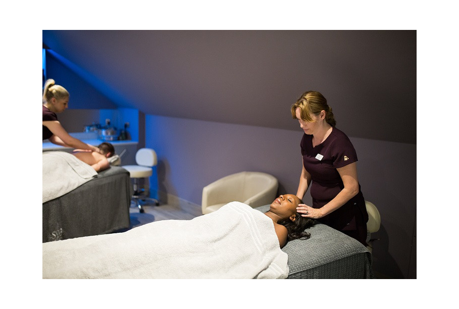Ye Olde Bell launches new spa therapies for cancer sufferers