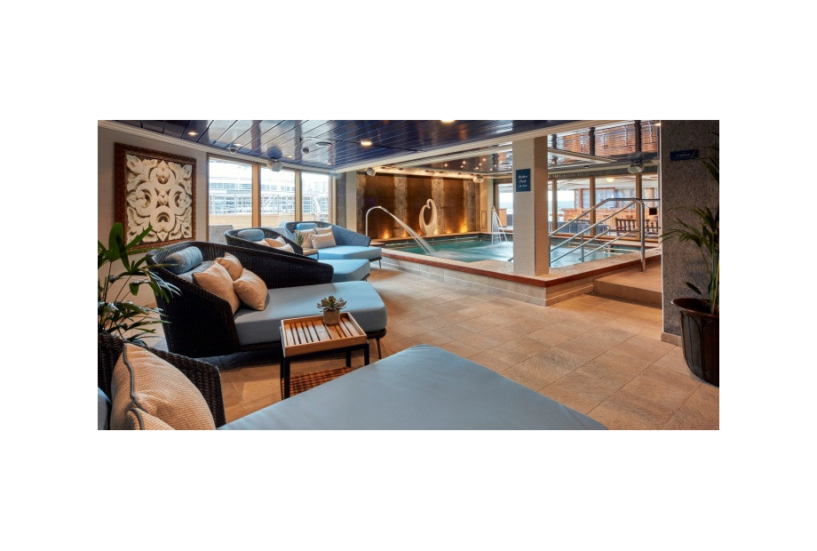  Cunard unveils first in-house spa 