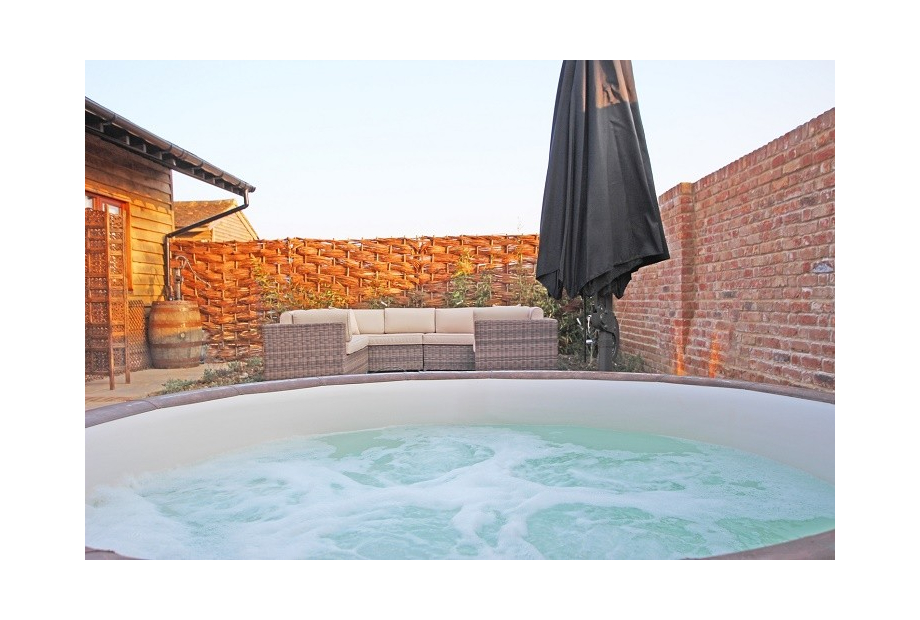 Green Farm Kent opens boutique spa