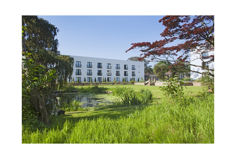 Lifehouse introduces Elemis